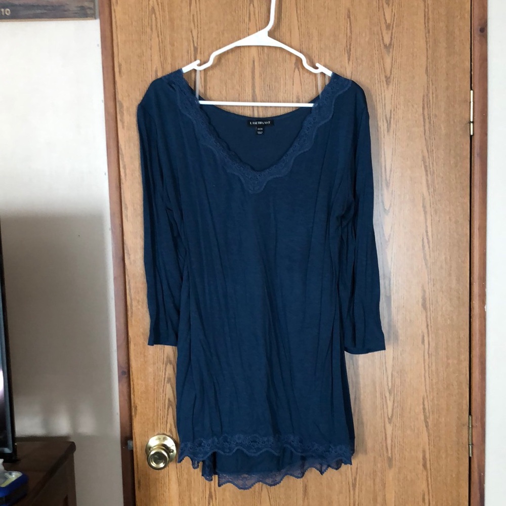 Lane Bryant, swing top 22/24.
